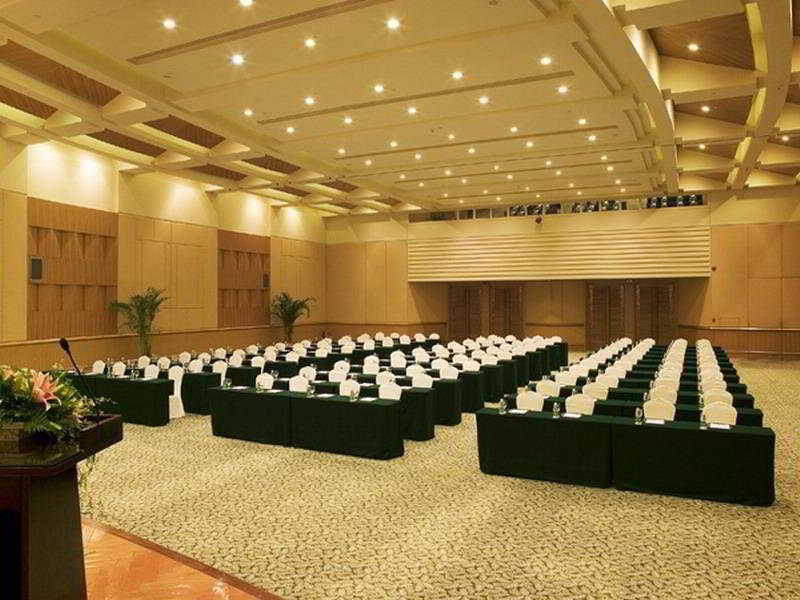 Sofitel Dongguan Royal Lagoon Hotel Facilities photo