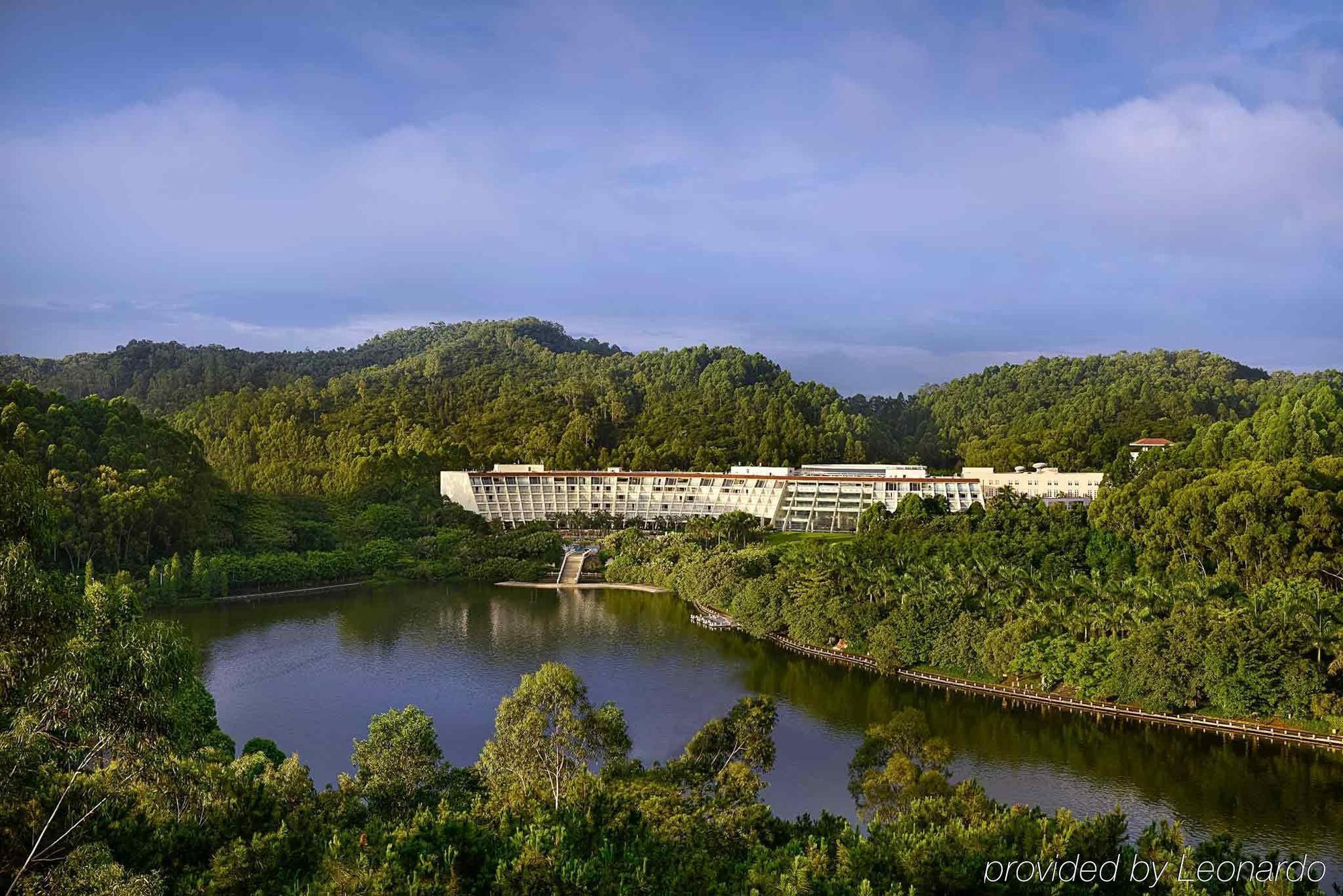 Sofitel Dongguan Royal Lagoon Hotel Exterior photo